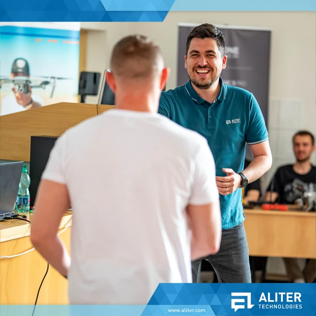 Seminár: Ako sa stať pilotom dronu a bezpečne lietať?